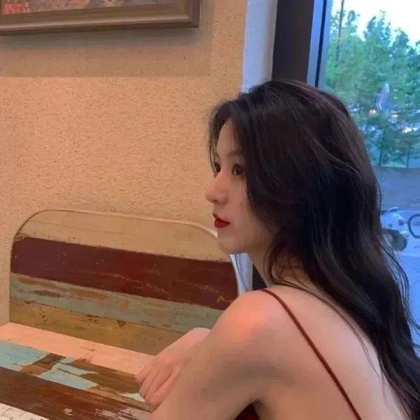 队长小翼
